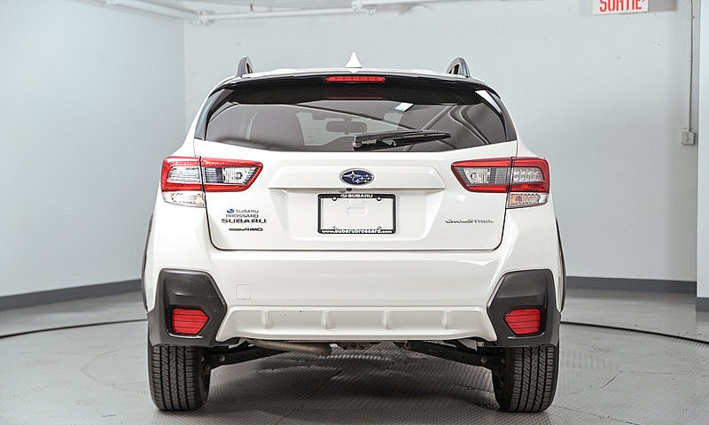 2023 Subaru Crosstre...