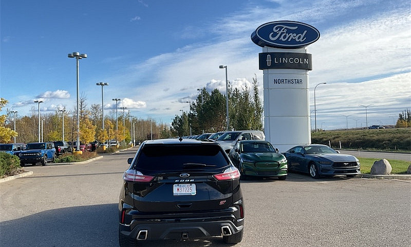 2021 Ford Edge St - ...