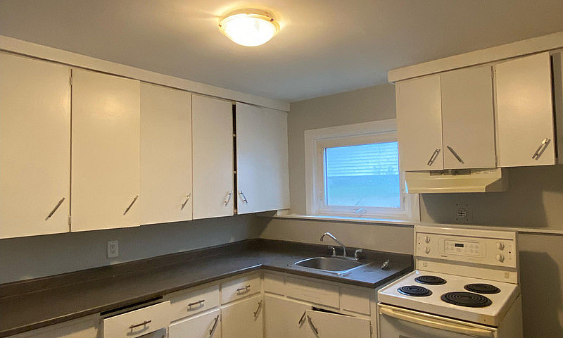 2668 River Road - U2...