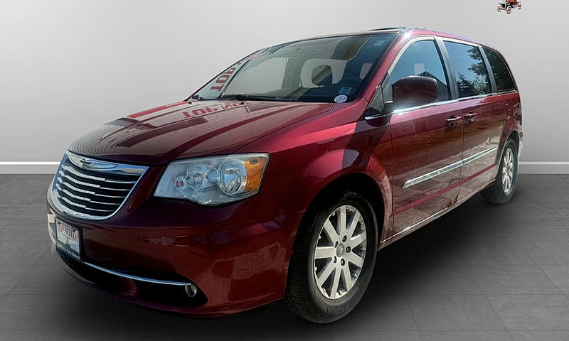 2011 Chrysler Town &...