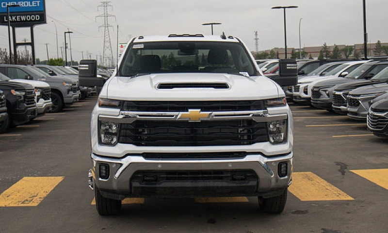 2025 Chevrolet Silve...