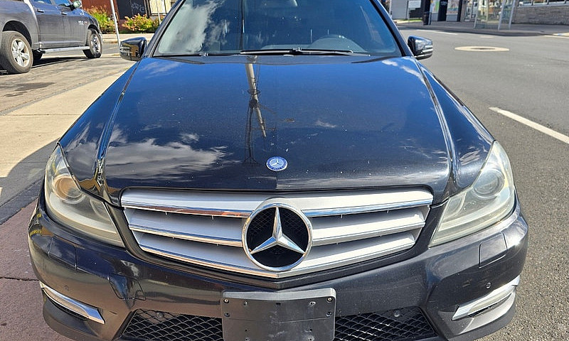2012 Mercedes-Benz C...