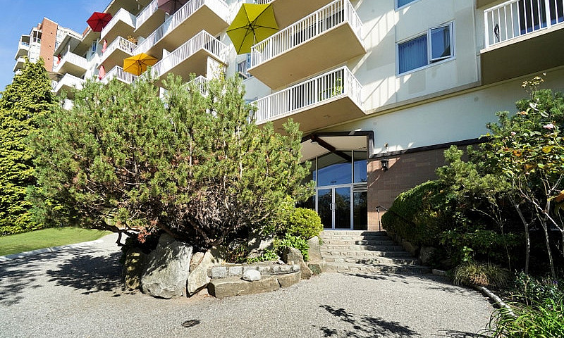 1 Bedroom Apartment ...