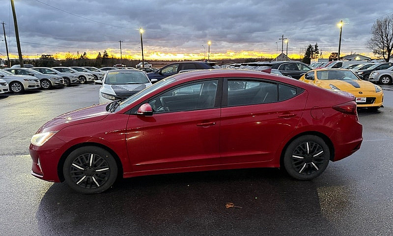 2019 Hyundai Elantra...