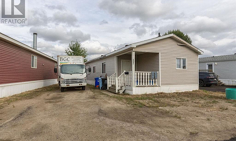 301 Grenfell Crescen...
