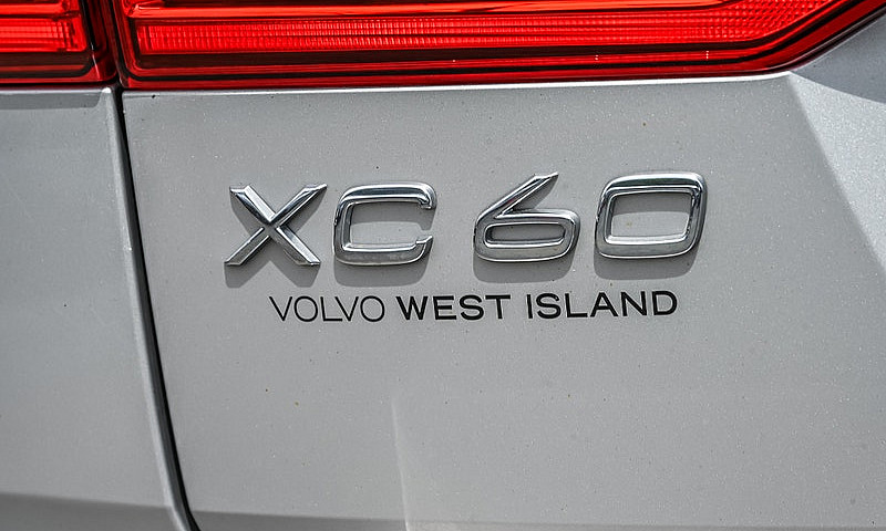2022 Volvo Xc60...