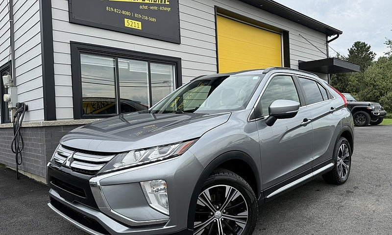 2018 Mitsubishi Ecli...