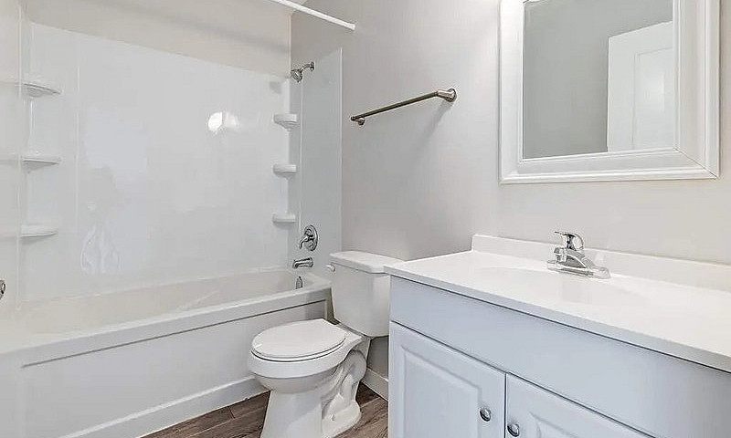 Modern Apartments Wi...