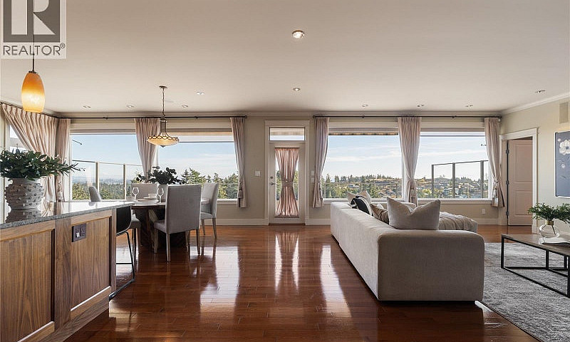 3387 Haida Dr Colwoo...