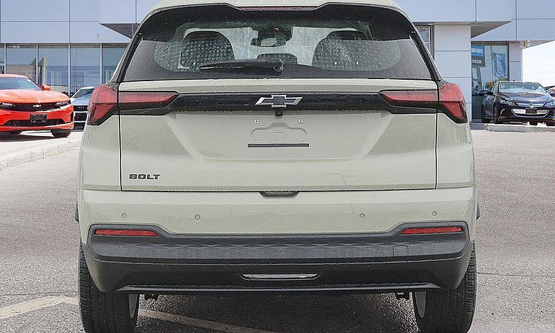 2027 Chevrolet Bolt ...