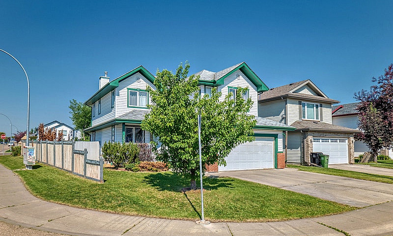 2 Bed 2 Bath Large B...