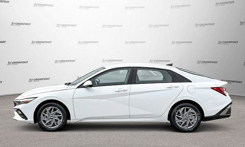 2025 Hyundai Elantra...