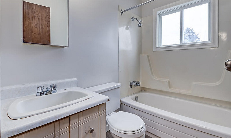 Modern Apartments Wi...