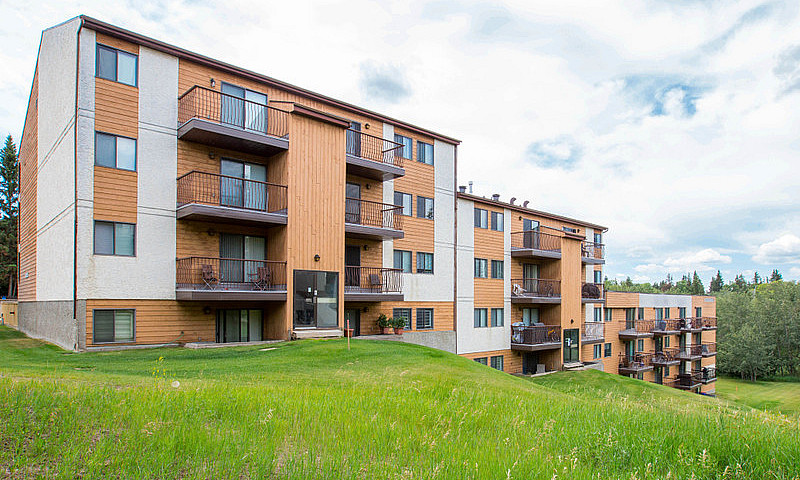 1 Bedroom + Den Prem...
