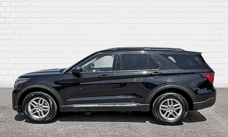 2025 Ford Explorer A...