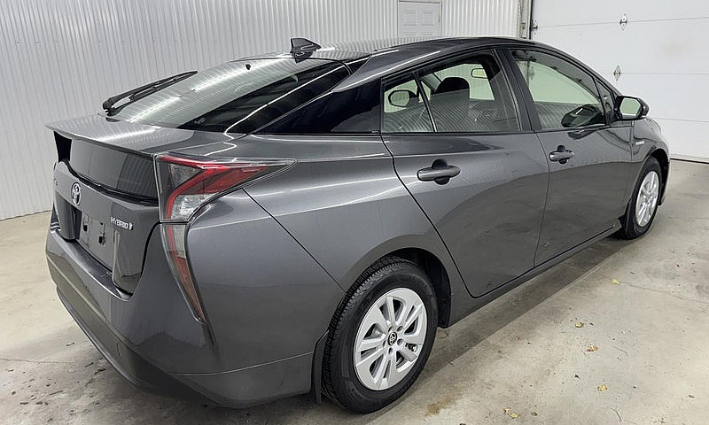 Toyota Prius Hayon 5...