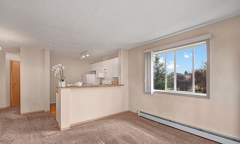 2 Bed X 2 Bath Apart...