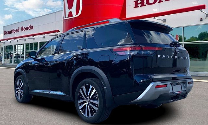 2023 Nissan Pathfind...