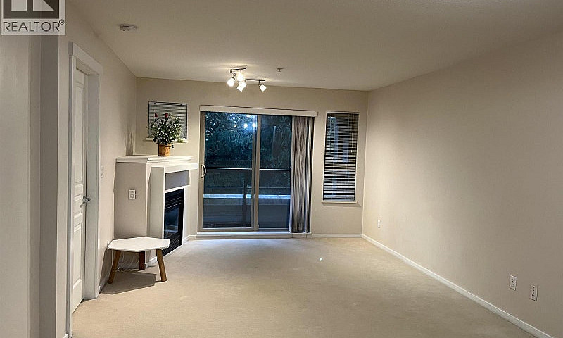 409 9319 University ...