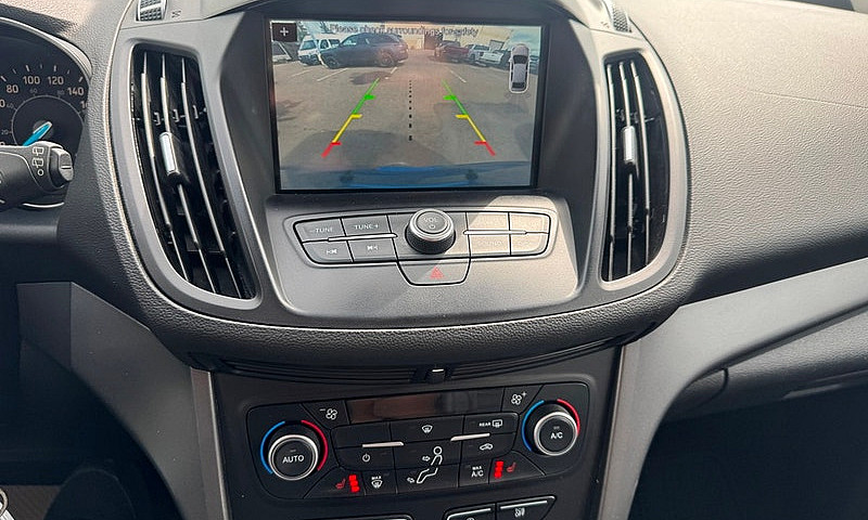 2018 Ford Escape Awd...