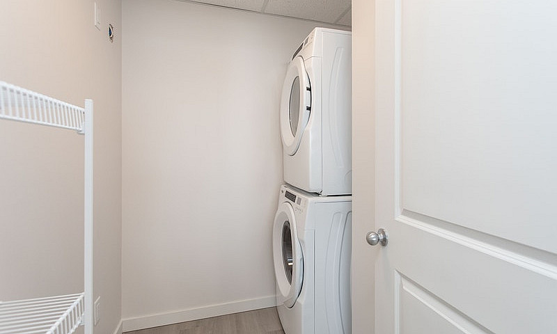 Apartment In Sylvan ...