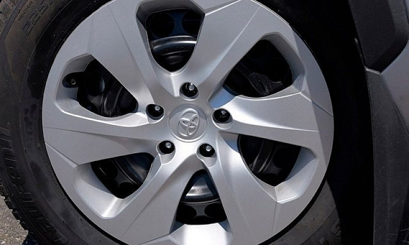 2025 Toyota Rav4 Le ...