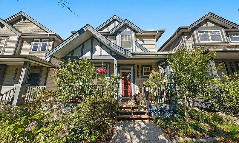 18589 67 Avenue Surr...