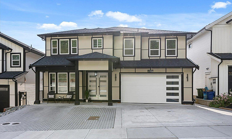 8555 Forest Gate Dri...