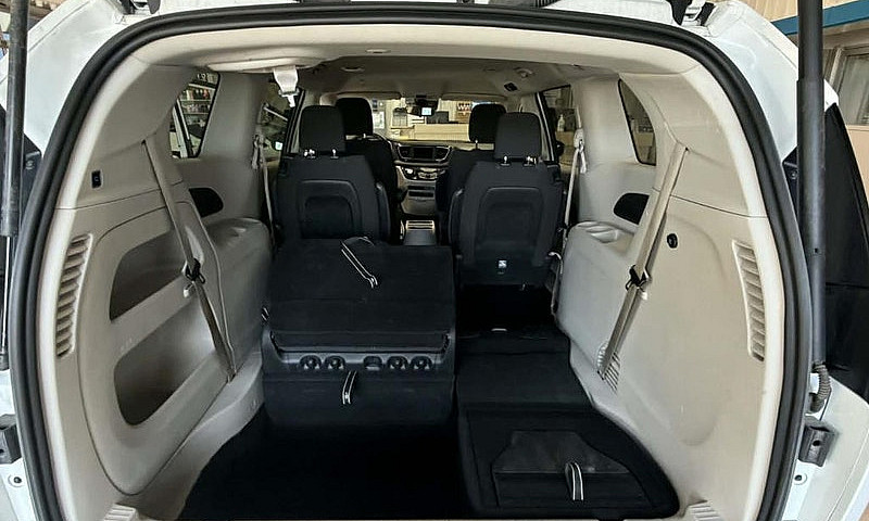 2024 Chrysler Grand ...
