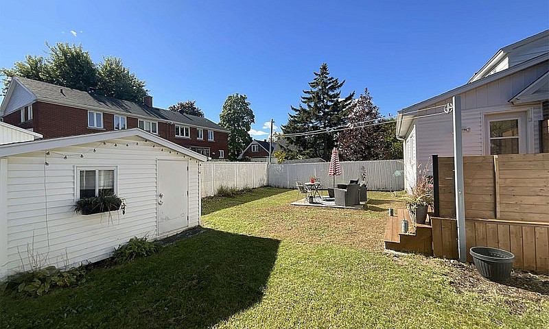 $350,000 - Semi-Deta...