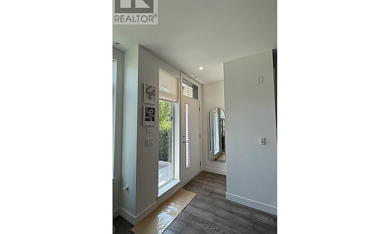 571 W 29Th Avenue Va...