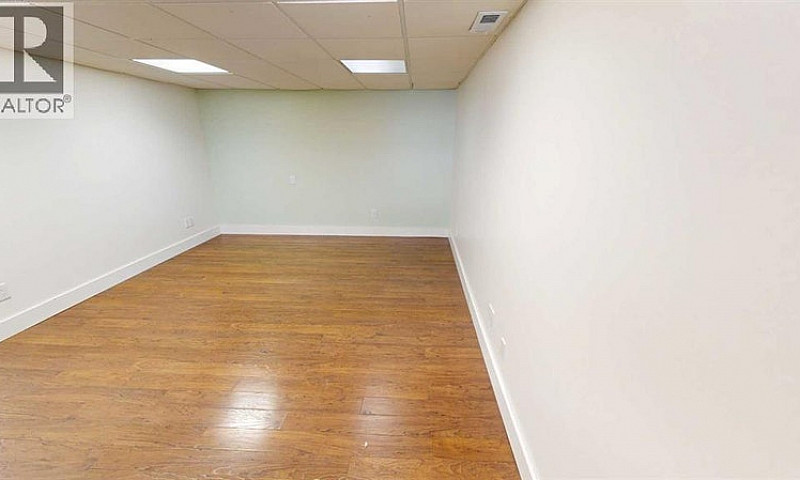 9903 71A Avenue Gran...