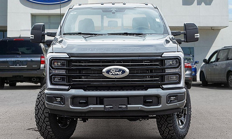 2027 Ford F-350 Supe...