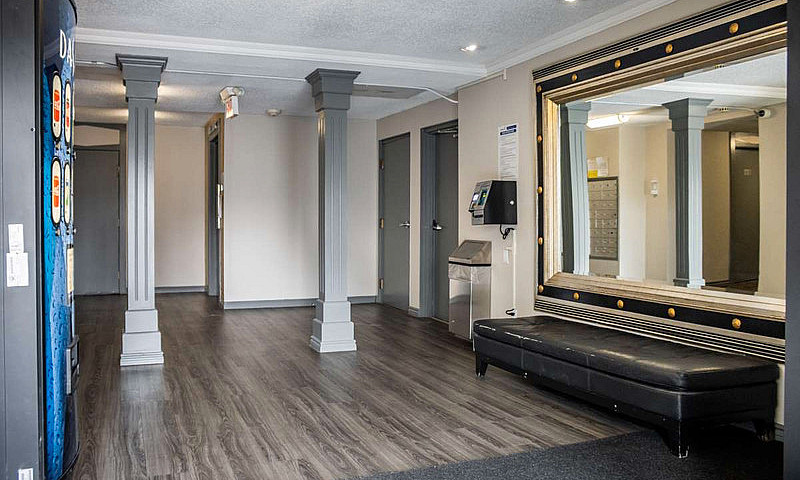 1204 Yates Street Ap...