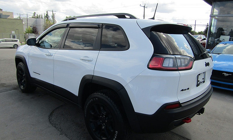 2019 Jeep Cherokee T...