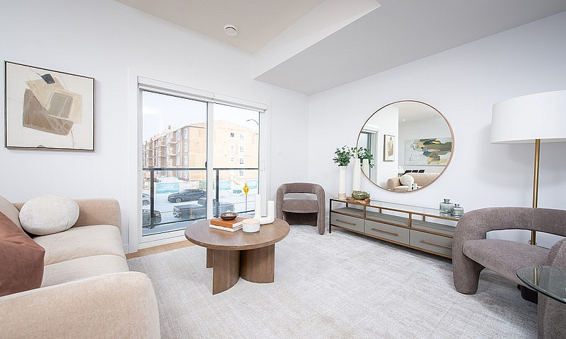 Breeze Nouveau Townh...