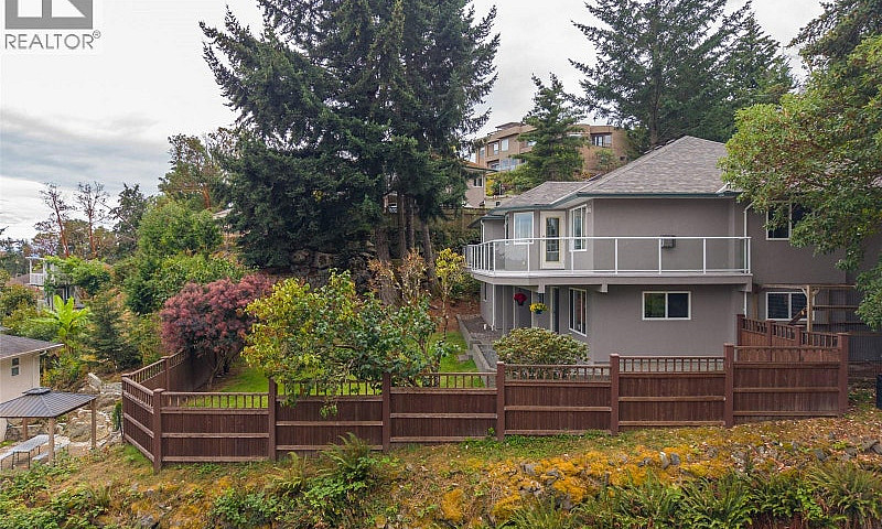 923 Whisperwind Pl L...