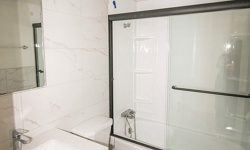 1 Bedroom Raven At G...