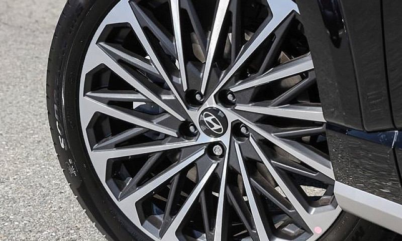 2027 Hyundai Palisad...