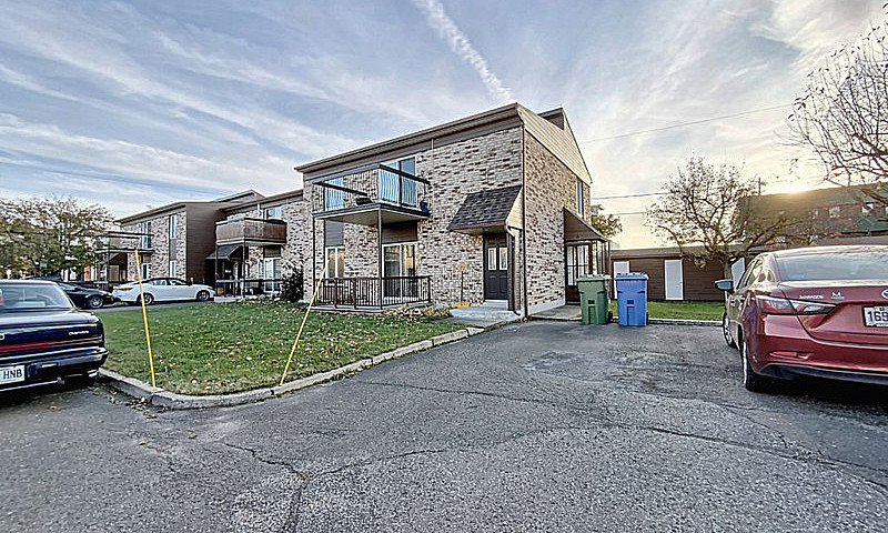 235 000$ - Condo À V...