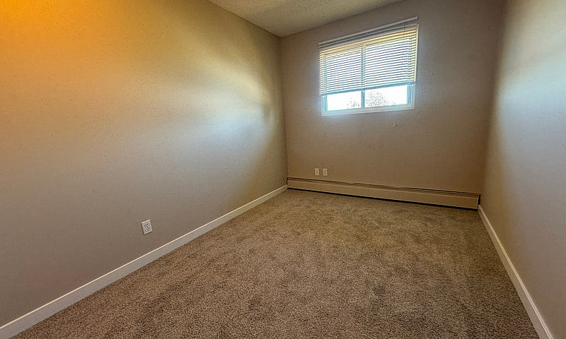 Spacious 2 Bedroom C...