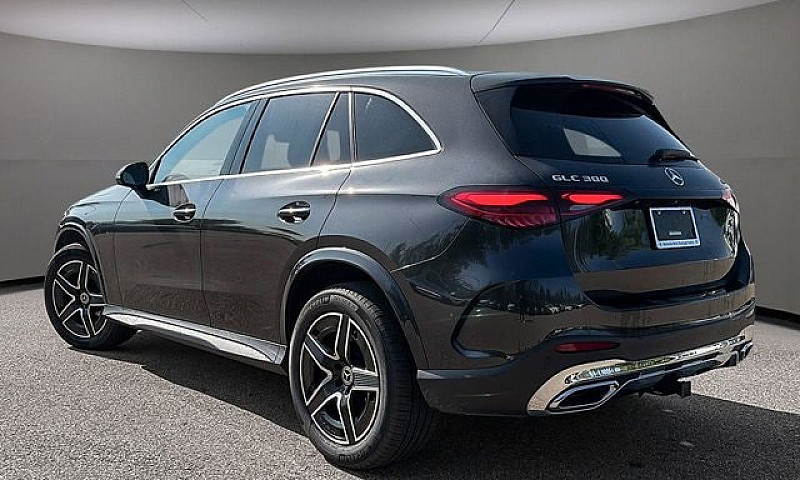 2026 Mercedes-Benz G...