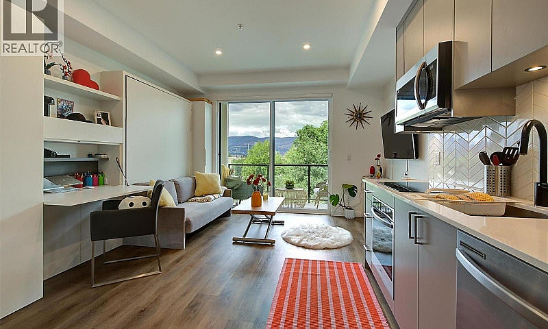 1274 Devonshire Aven...