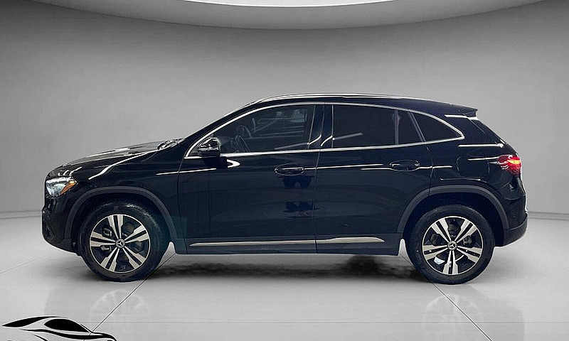 Mercedes-Benz Gla 25...