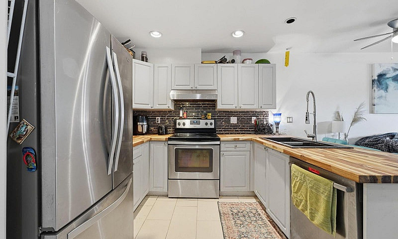 105 1153 Vidal Stree...