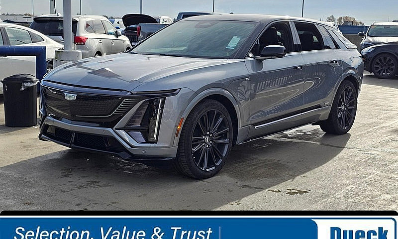 2026 Cadillac Lyriq ...