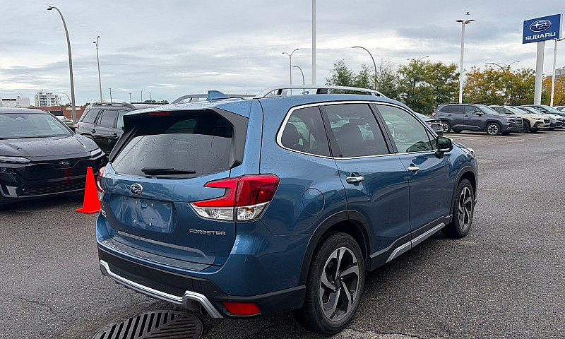 2023 Subaru Forester...