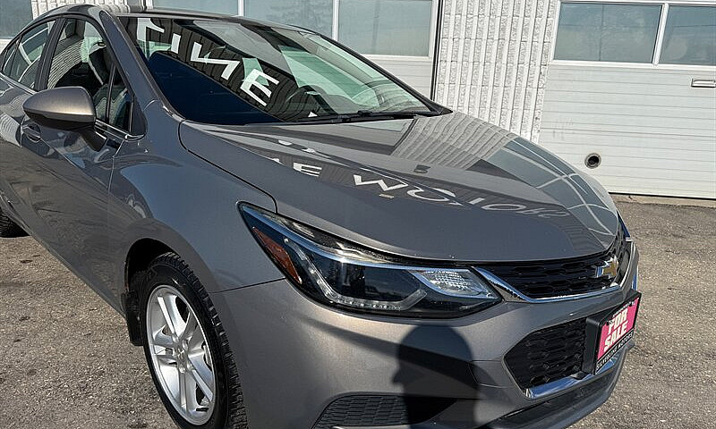 2017 Chevrolet Cruze...