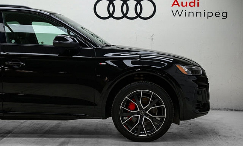 2024 Audi Q5 Progres...