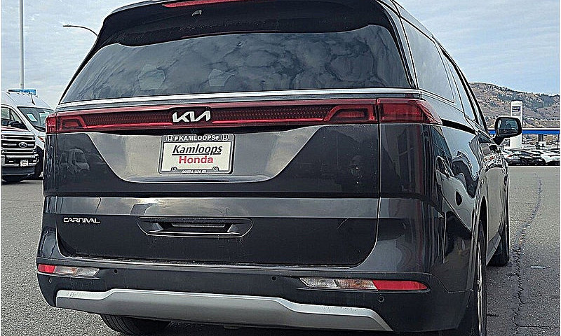 2024 Kia Carnival Lx...